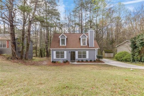 Homes For Sale - 2803 Old South Drive<br/> Jonesboro, GA 30236