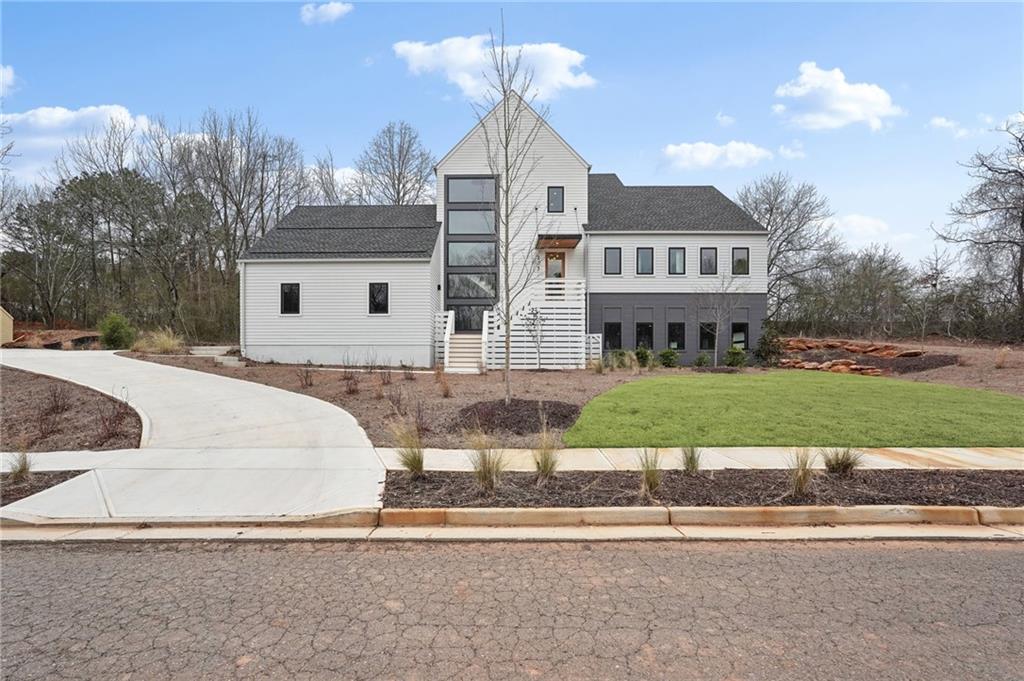 235 Winterberry Way NW