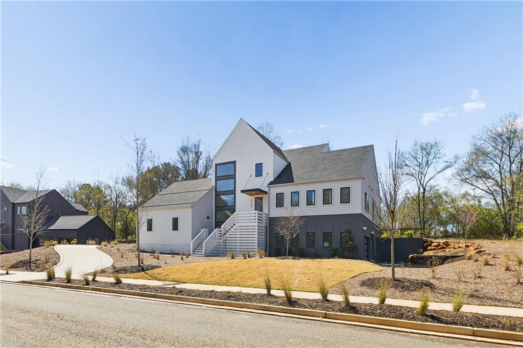 235 Winterberry Way NW