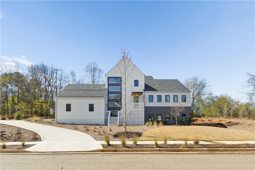 235 Winterberry Way NW