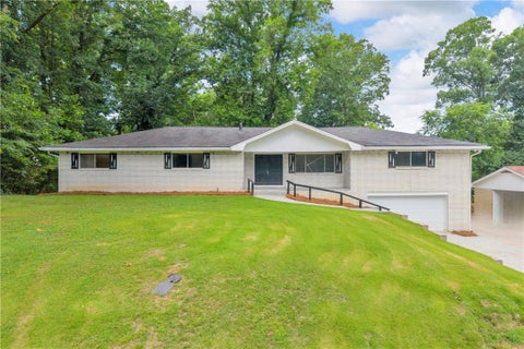 Homes For Sale - 8093 Malone Street<br/> Douglasville, GA 30134