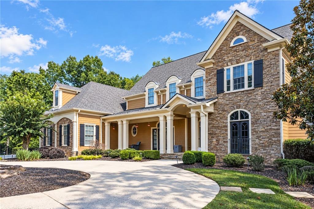 6225 Random Winds Bluff