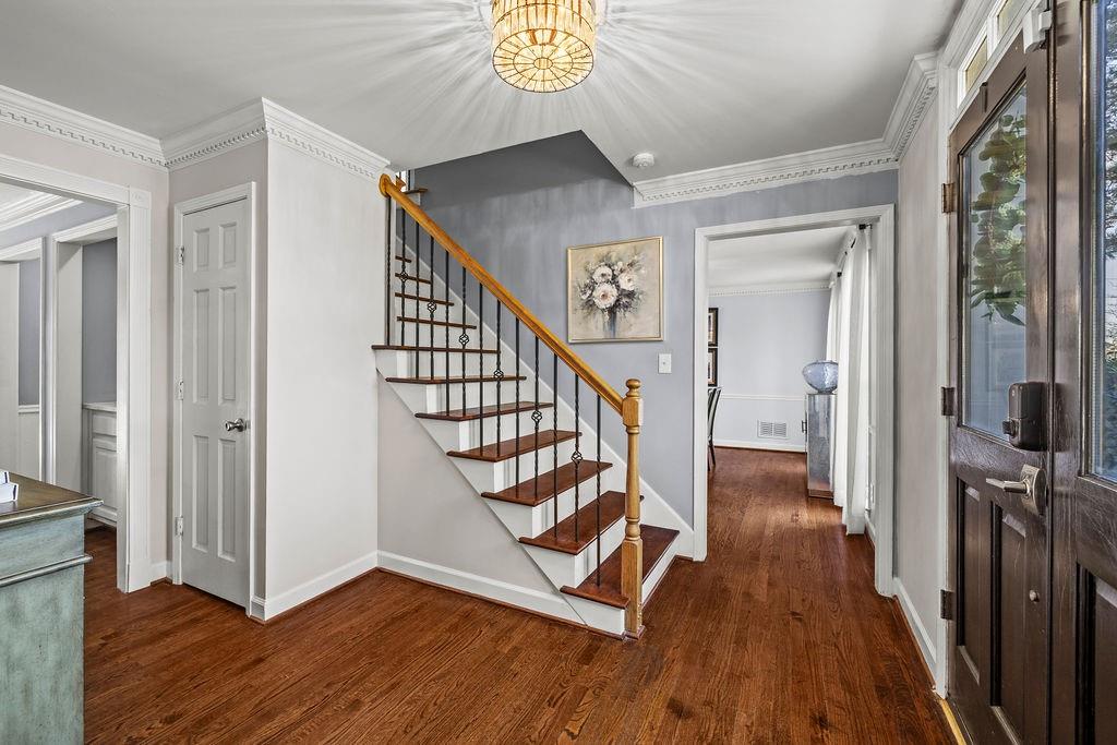 5395 Mount Vernon Way