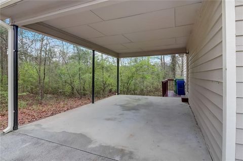 A home in Lithonia