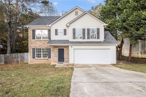 A home in Ellenwood