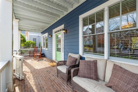Photo of 1678 Barfield Run NW, Atlanta, GA 30318 (MLS # 7857168)