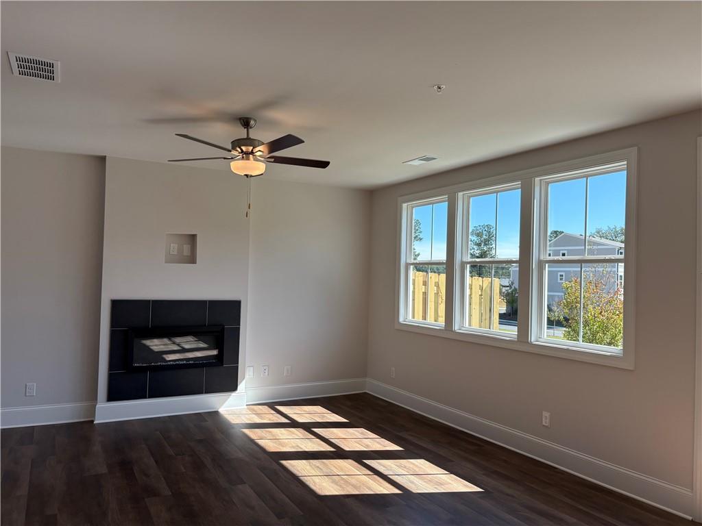 927 Crestmanor Drive