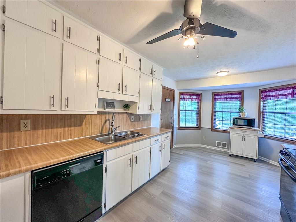 3814 Lamar Way, Snellville, Georgia image 16