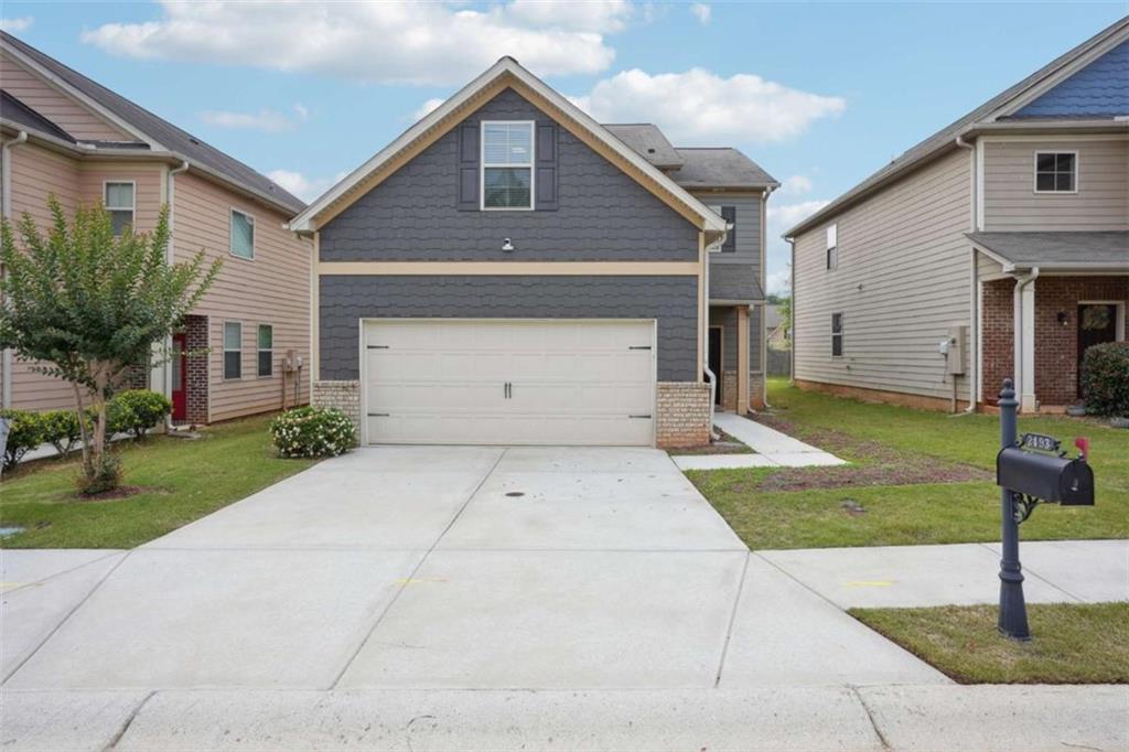 2493 Oakleaf Ridge