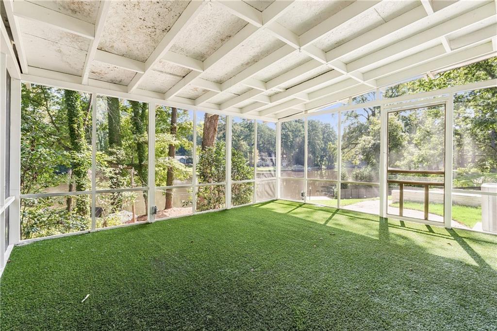 Niskey Lake - Residential