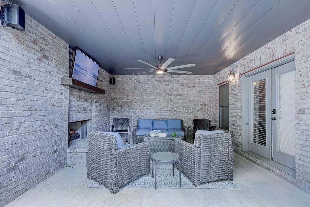 Walton Creek Estates - Residential