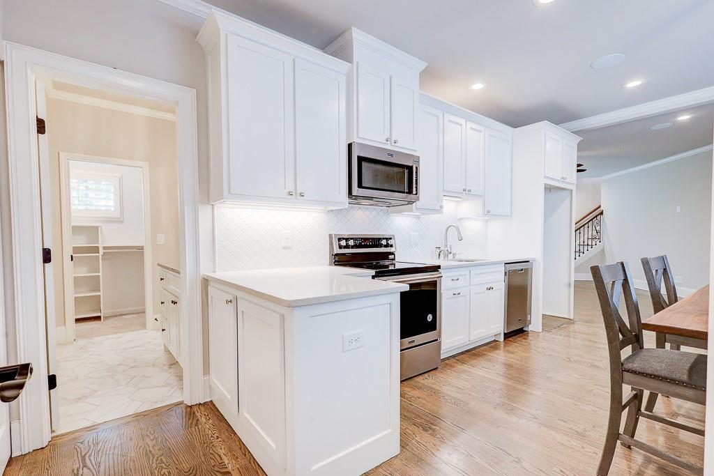 Walton Creek Estates - Residential