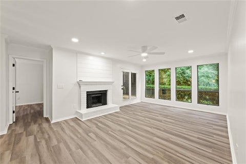 Condo For Sale - 521 Warm Springs Circle<br/> Roswell, GA 30075