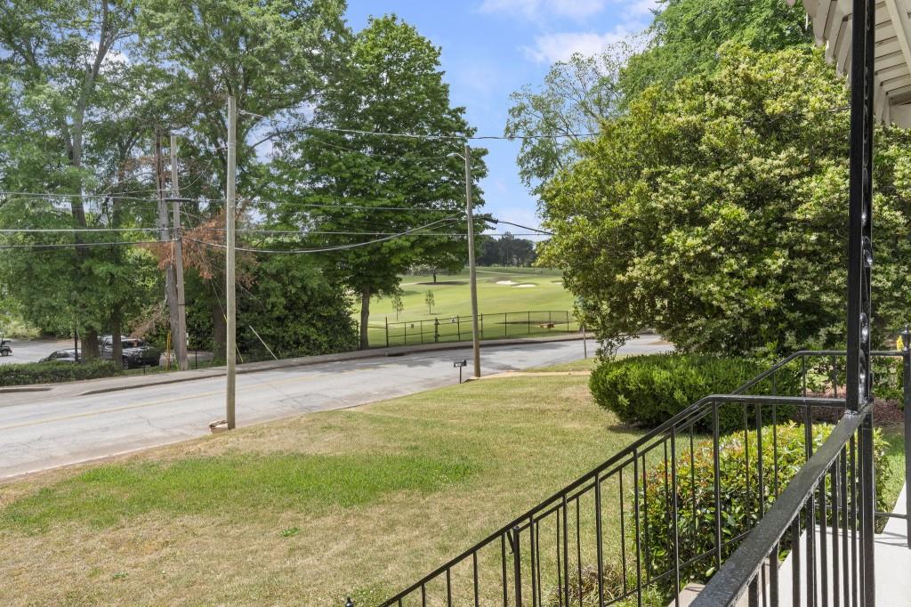 2512 Alston Drive SE