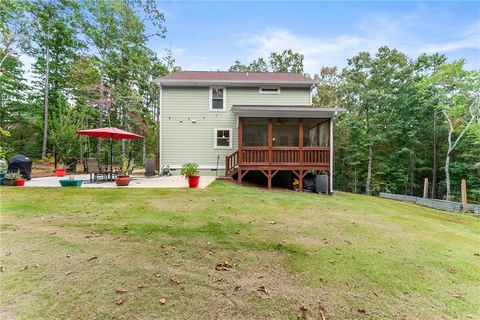 A home in Dawsonville