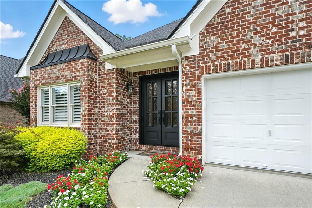 1095 Grace Hill Drive