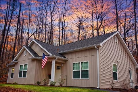 Apartment For Sale - 81 Anderson Drive<br/> Dahlonega, GA 30533