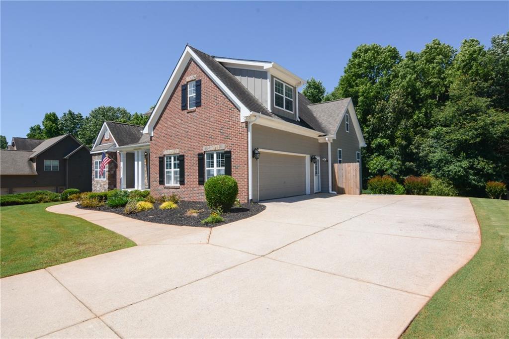 8220 Sagewood Drive