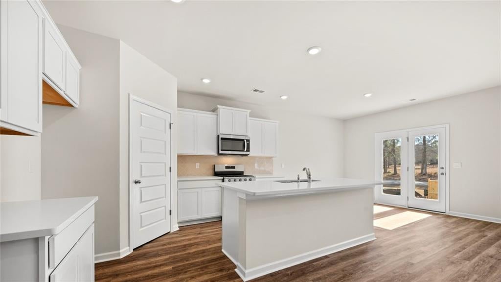 964 Bergamot Way