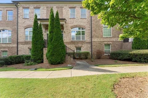 Townhouse For Sale - 7528 Highlands Point Pt<br/> Fulton County, Atlanta, GA 30328