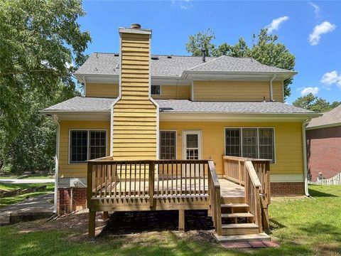 A home in Lilburn