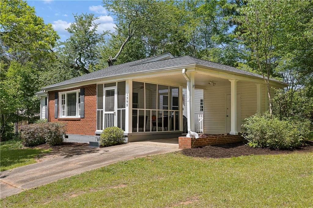 1395 Dorothy Drive