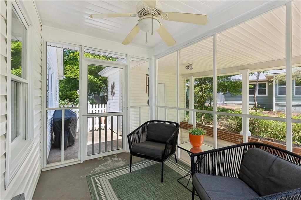 1395 Dorothy Drive