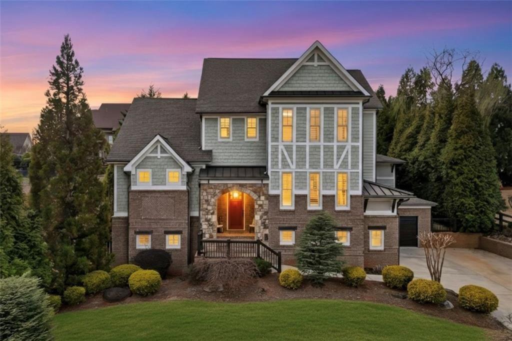 602 Trotter Way