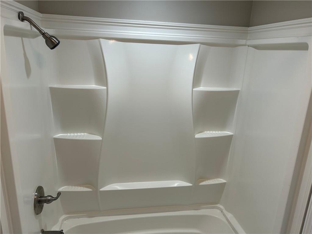 1093 Hasty Court, Lilburn, Georgia image 16