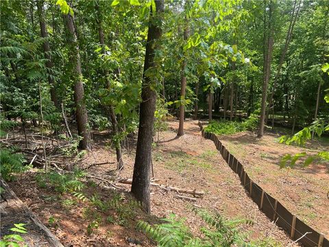 Vacant Land For Sale - 00 Old Atlanta Lot Road<br/> Suwanee, GA 30024