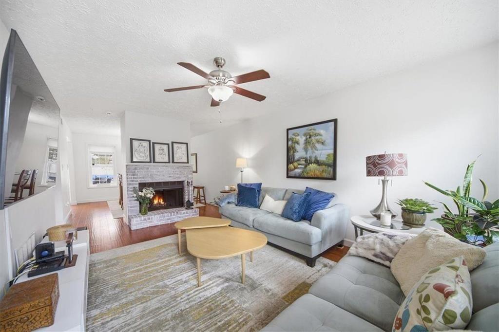 7750 Roswell Road 9B