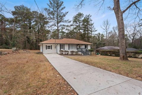Photo of 1621 N Columbia Place N, Decatur, GA 30032 (MLS # 7736627)
