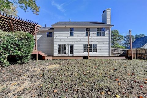 A home in Dacula