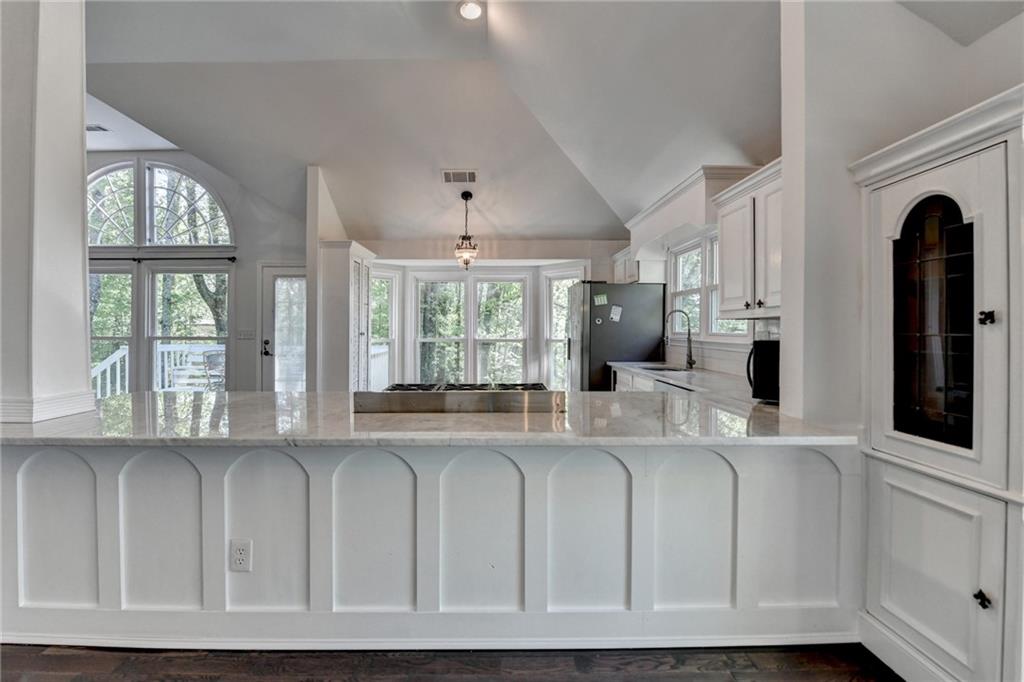4640 Lambton Circle, Suwanee, Georgia image 32