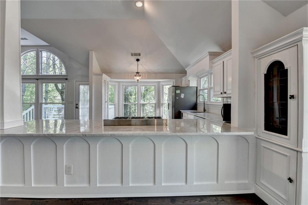 4640 Lambton Circle, Suwanee, Georgia image 31