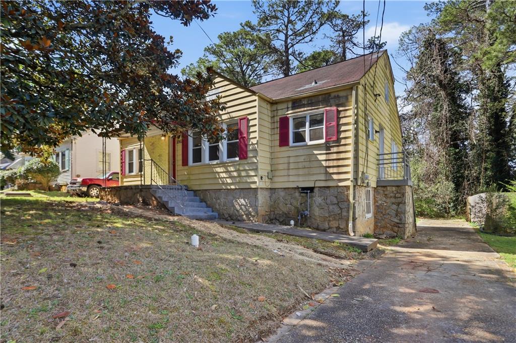 1267 Westridge Road SW