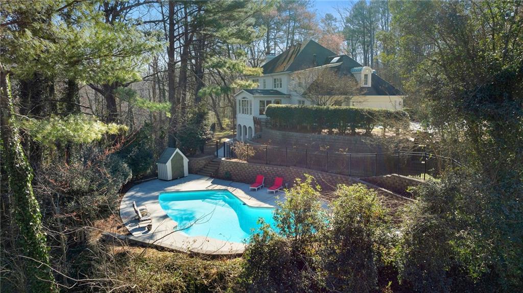 2946 Cravey Trail NE