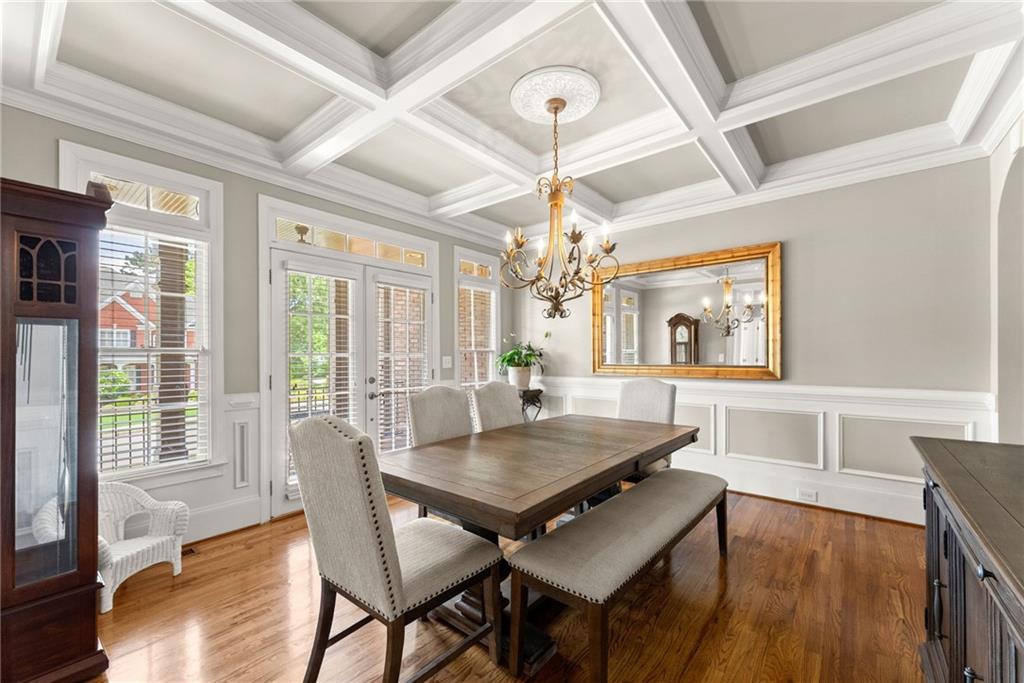 935 Golf View Court