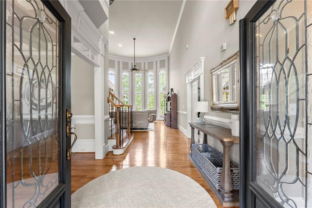 935 Golf View Court