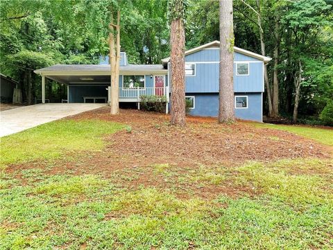 A home in Douglasville