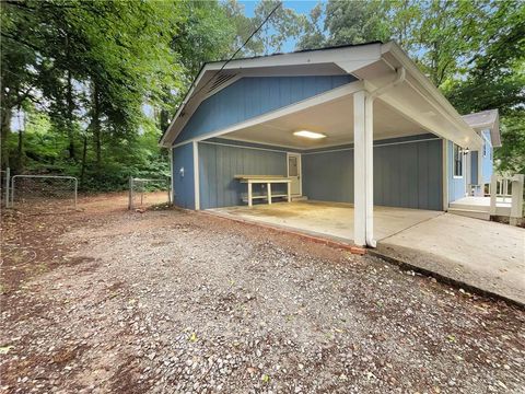 A home in Douglasville