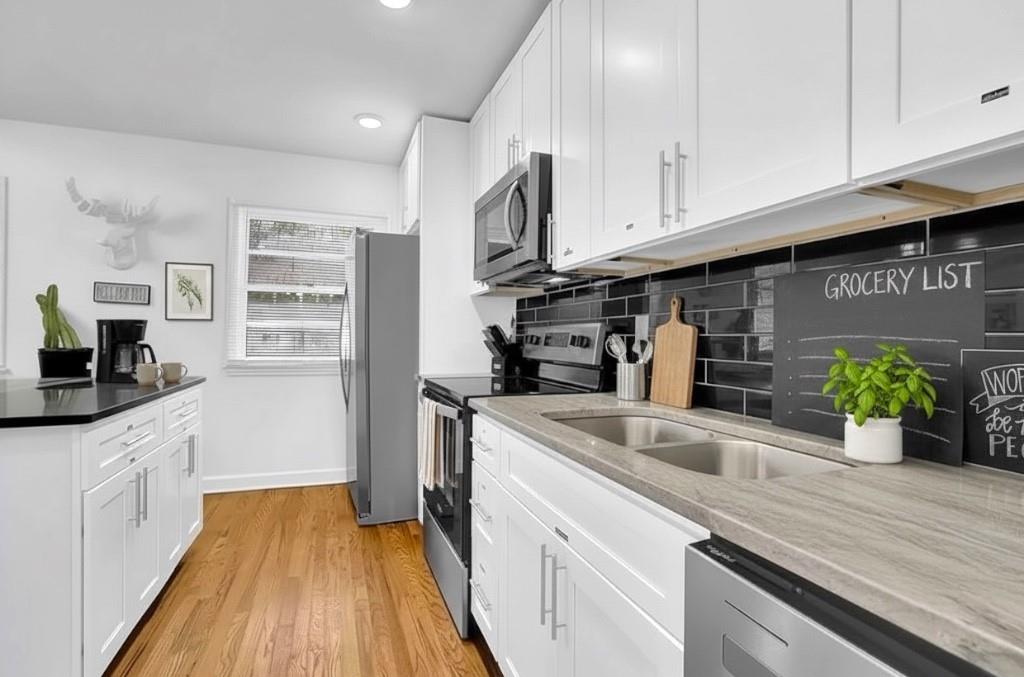 1124 Longshore Drive