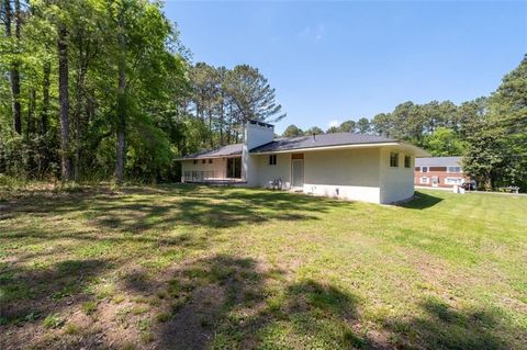 A home in Calhoun