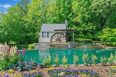 Homes For Sale - 3318 Ridgemill Circle<br/> Dacula, GA 30019