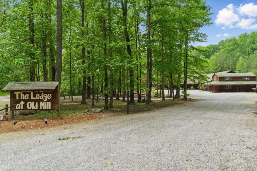 230 Old Mill White Road Extension