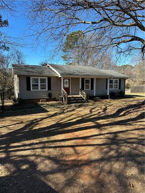 A home in Hartwell