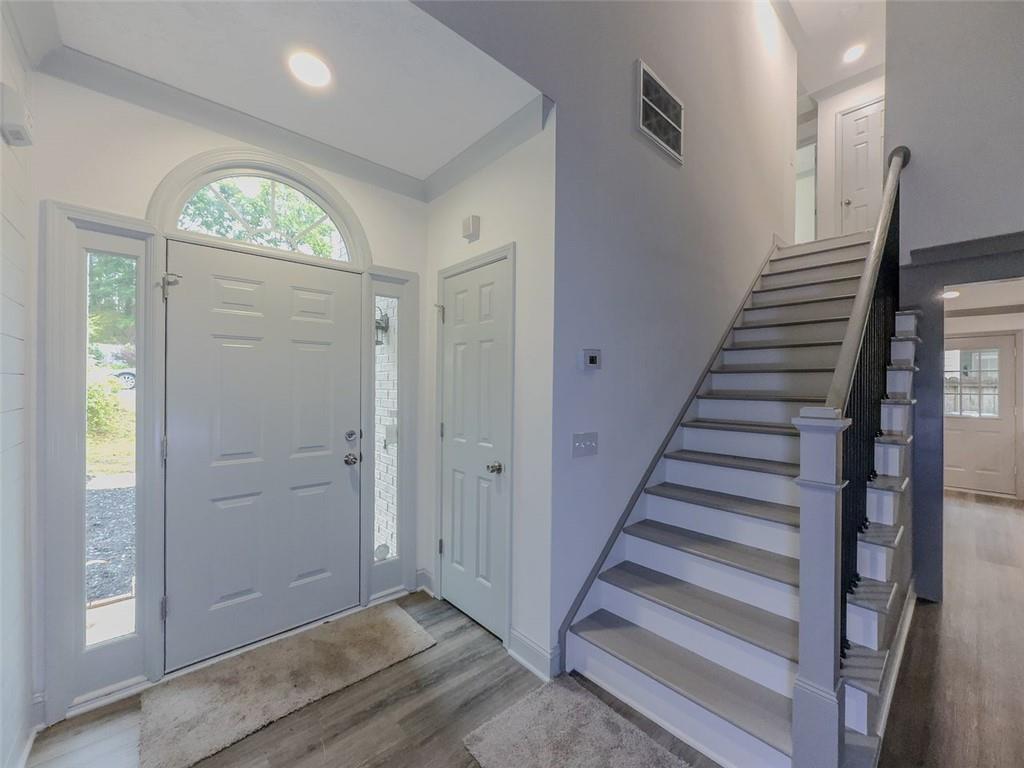 1265 Watercrest Circle, Lawrenceville, Georgia image 3