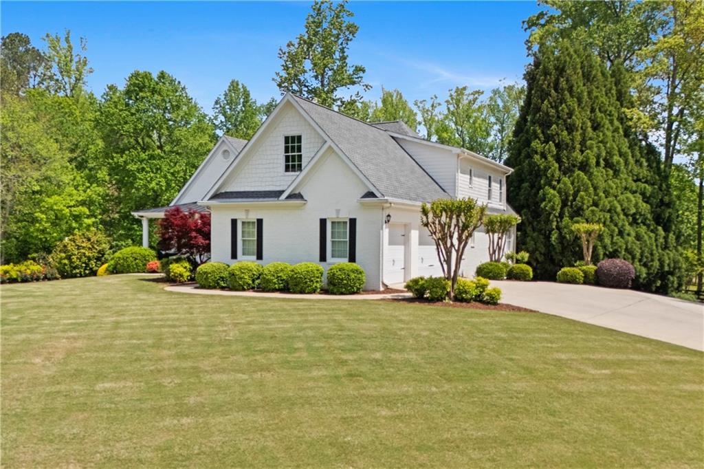 109 Hawks Bend