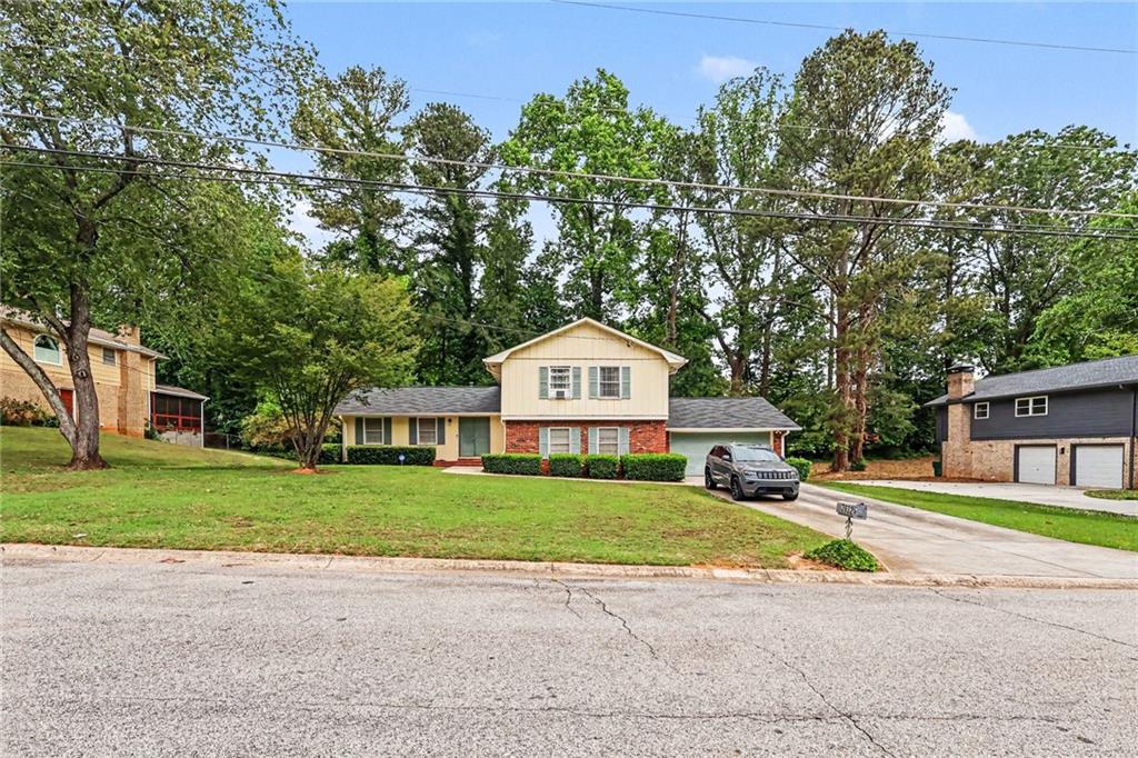 3932 Pinehurst Valley Drive