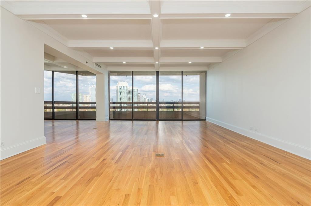 2660 Peachtree Road NW 22E